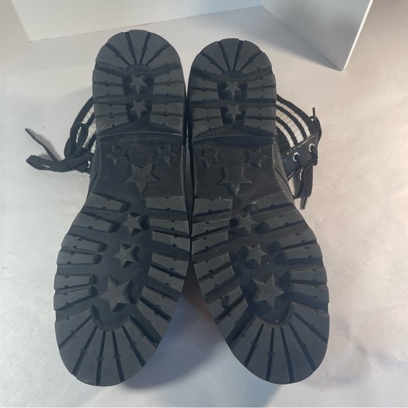 Steve Madden Holten black combat sock boot size 11, sporty, edgy, ultra-cool. - Picture 6 of 10